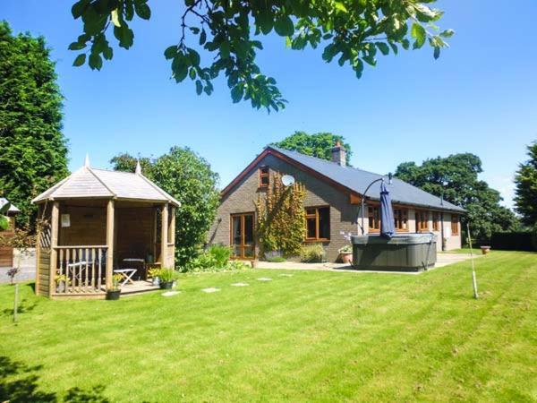 Tynddol Bungalow Llanbadarn Fynydd 외부 사진